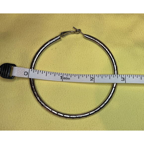 Large Silver Tone Hoop Earrings Dotted Texture‎ Statement Fashion Jewelry - Picture 2 of 5